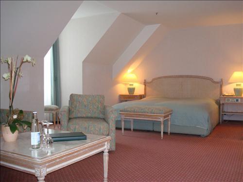 Buergenstock Hotel & Alpine Spa Dallenwil Room photo